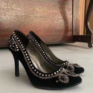 Black velvet Colin Stewart high heels